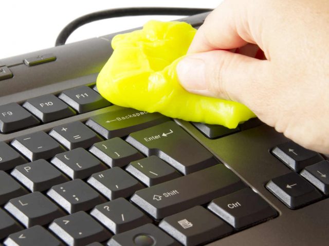 Cómo limpiar y desinfectar el teclado y el mouse de tu computadora